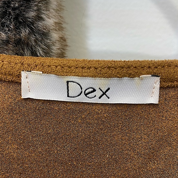 Beige/tan suede dress - Picture 3 of 5